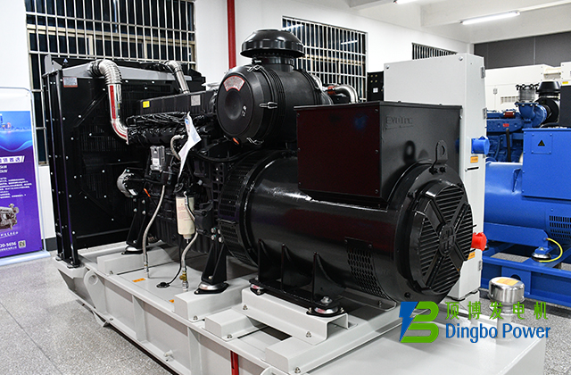 400KW上柴發(fā)電機5
